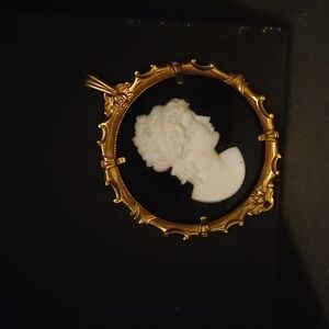 GF glass on glass vintage cameo pendant